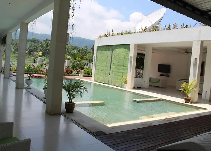 Putih 4* Lovina (Bali)